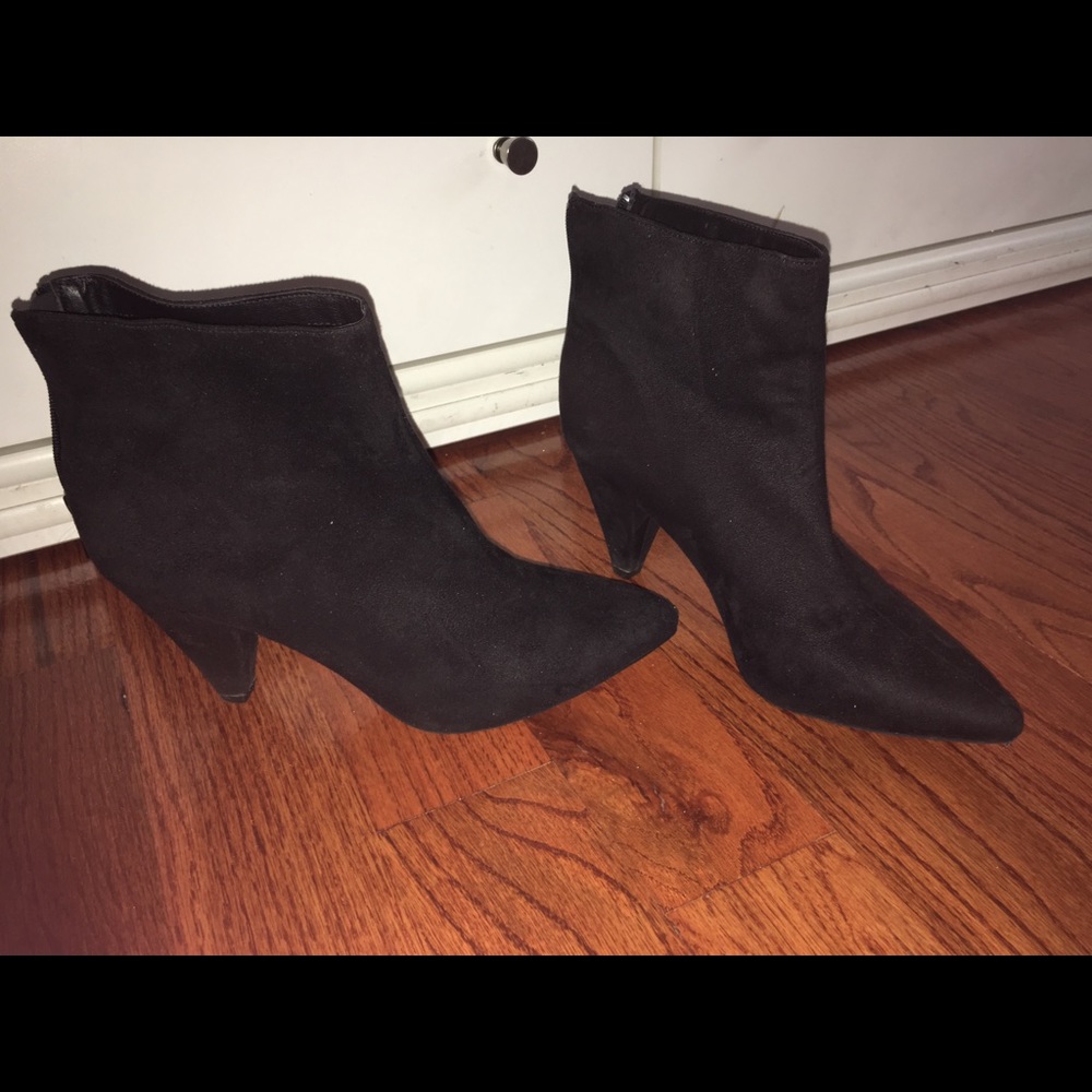 Pointed toe high heel booties
